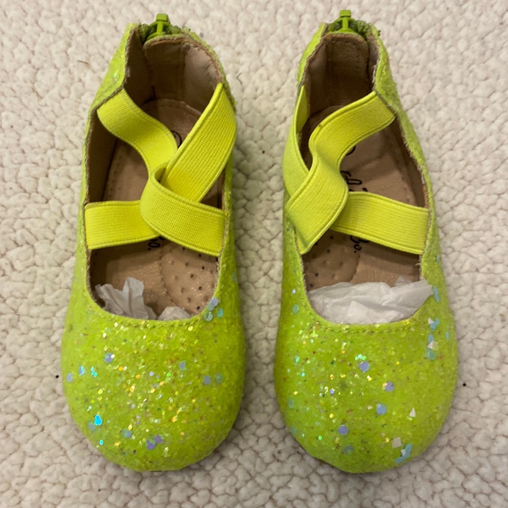 A Bear Co. highlighter ballerinas. Size 5c. New in package.